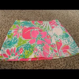 “Don’t give a cluck” size 8 skort